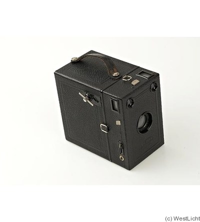 Goerz C.P.: Box Tengor (6.5x11) camera