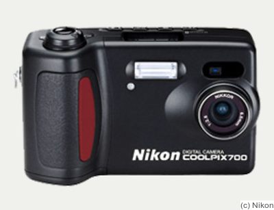 Nikon: Coolpix 700 camera
