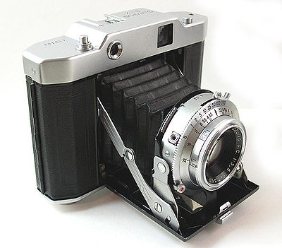 Olympus: Chrome Six RII-a camera