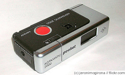 AGFA: Agfamatic 2000 Pocket camera