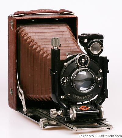 AGFA: Isolar Luxus (9x12) camera