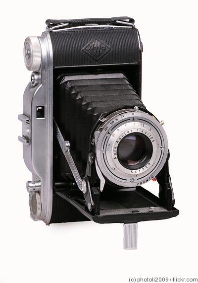AGFA: Record II camera