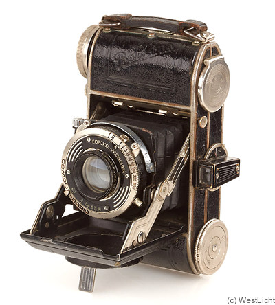 Balda: Baldina (1935, Plasmat 2.7) camera