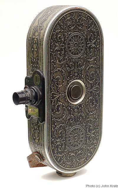 Bell & Howell: Filmo 75 (Field Model) camera