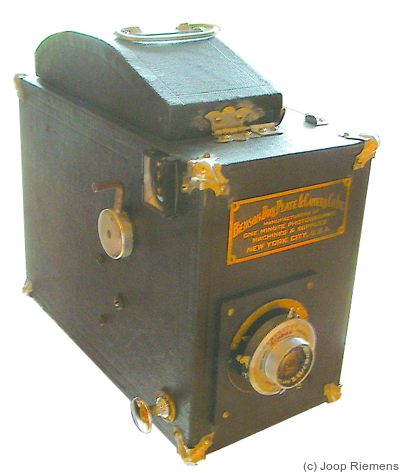 Benson Dry Plate: Street Camera (rollfilm) camera