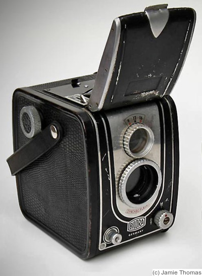 Bilora (Kürbi & Niggeloh): Bonita (6x6, folding finder hood) camera