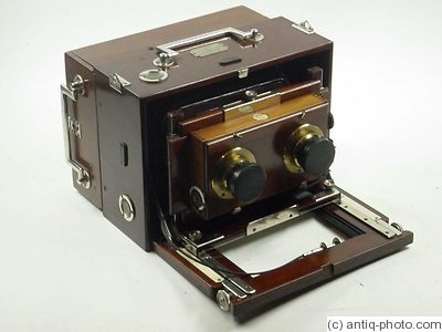 Boucher: Stereo Camera camera