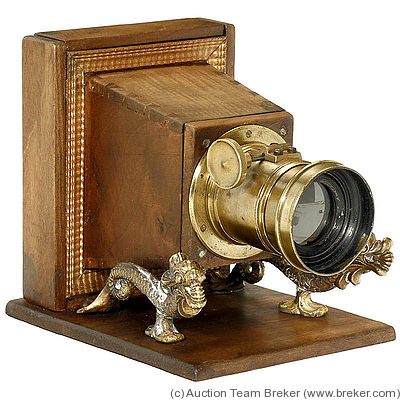 Bourquin: Dragon Daguerreotype camera