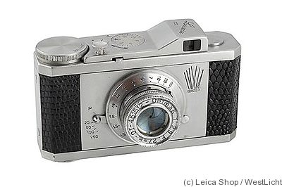 C.O.M.I: Luxia II Luxus camera