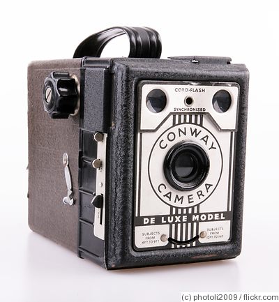 Coronet Camera: Conway Camera De Luxe camera