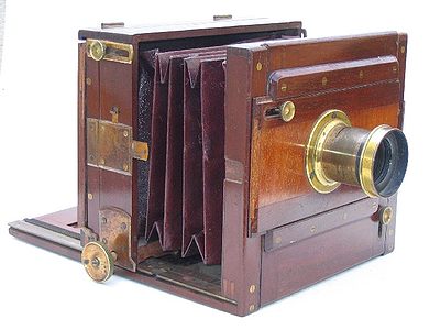 Dale (H & E.J. Dale): Tailboard Camera camera
