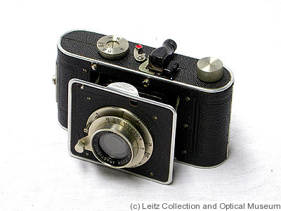 Foth C.F.: Derby (I) camera