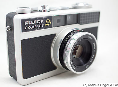 Fuji Optical: Fujica Compact S camera