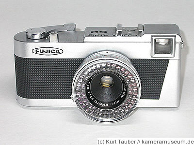 Fuji Optical: Fujica Rapid-S2 camera