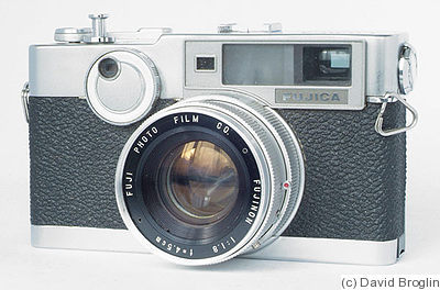 Fuji Optical: Fujica V2 camera