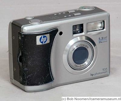 HP: Photosmart 935 camera