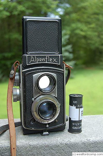 Hachiyo Kogaku: Alpenflex IS camera