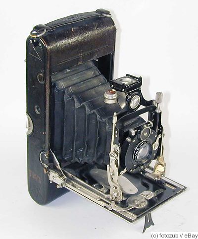 ICA: Cupido (vertical, rollfilm) camera
