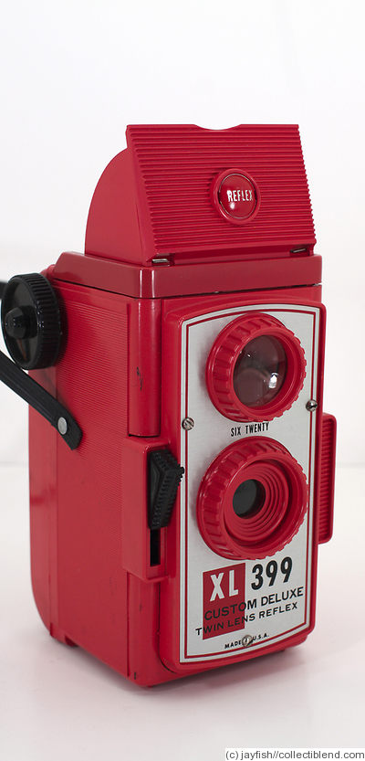 Imperial Camera: Deluxe Six-Twenty (XL 399) camera