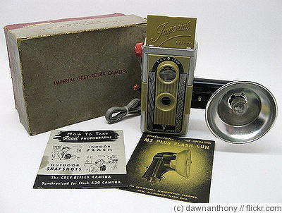 Imperial Camera: Grey-Reflex camera