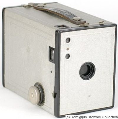 Kodak Eastman: Brownie No.2 (Silver Jubilee) (UK) camera