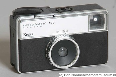 Kodak Eastman: Instamatic 133 camera