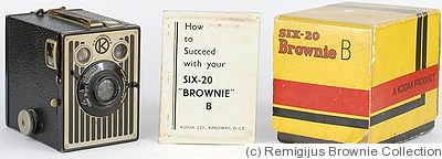 Kodak Eastman: Six-20 Brownie Model B camera