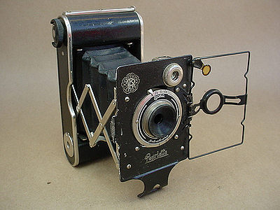 Konishiroku (Konica): Pearlette camera