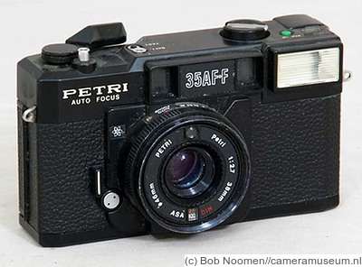 Kuribayashi (Petri): Petri 35 AF-F camera