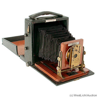 Lancaster: Portable Instantograph camera