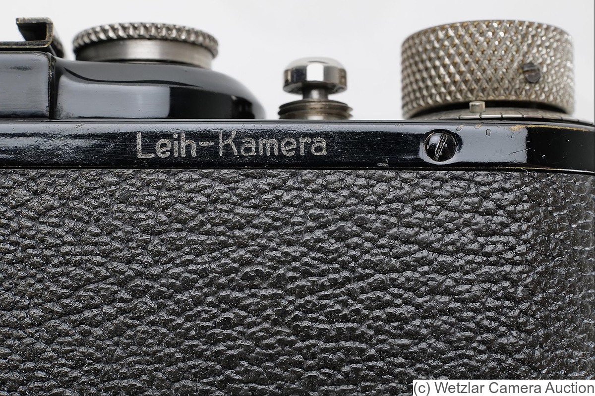 Leitz: Leica II (Mod D) (black) 'Leih-Kamera' camera