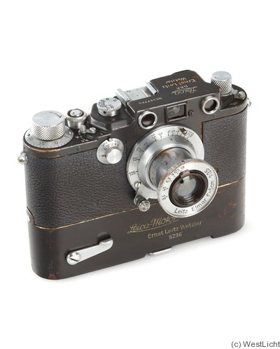 Leitz: Leica IIIc grey (w/MOOLY C) camera