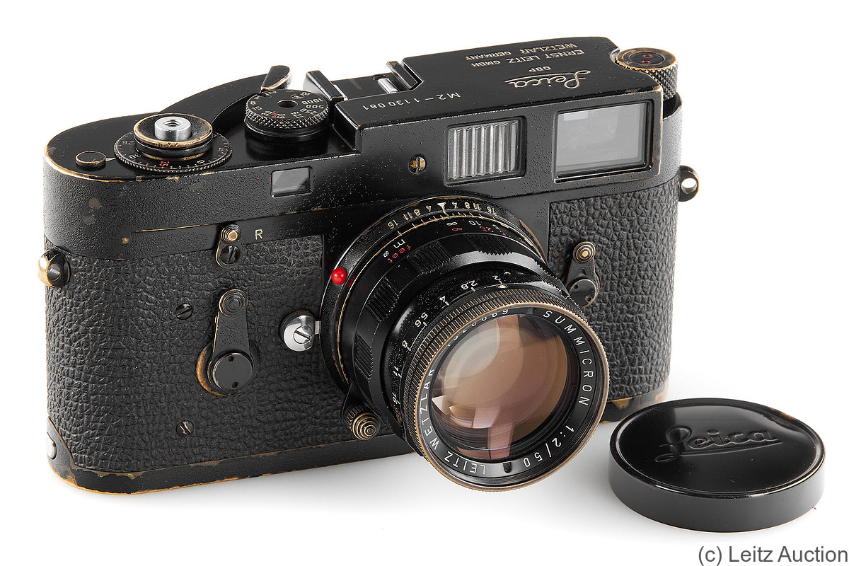Leitz: Leica M2 (black, lever rewind) camera
