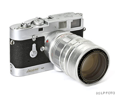 Leitz: Leica M2 (chrome, lever rewind, Leicavit MP) camera
