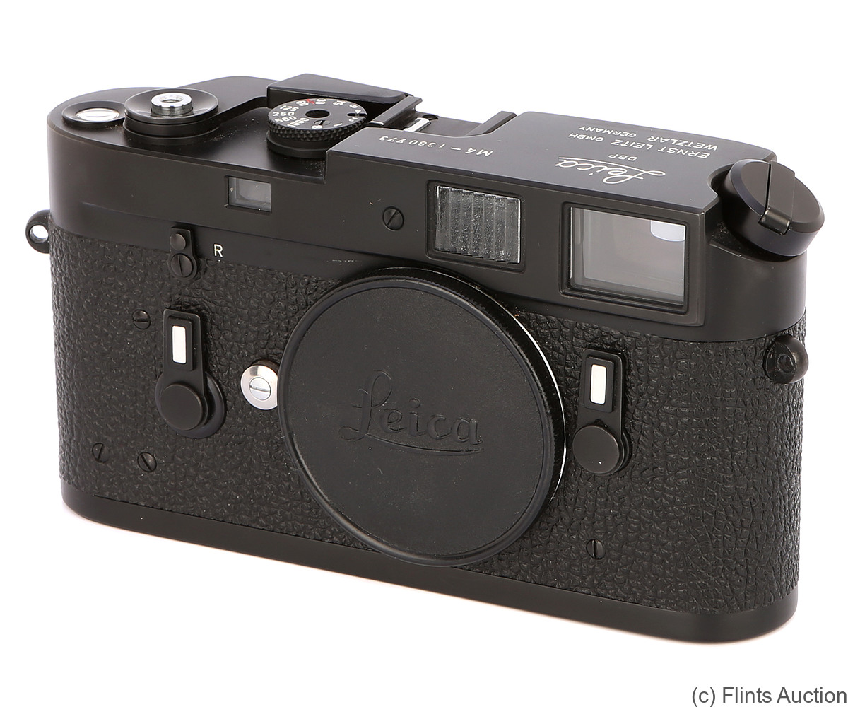 Leitz: Leica M4 black/chrome camera