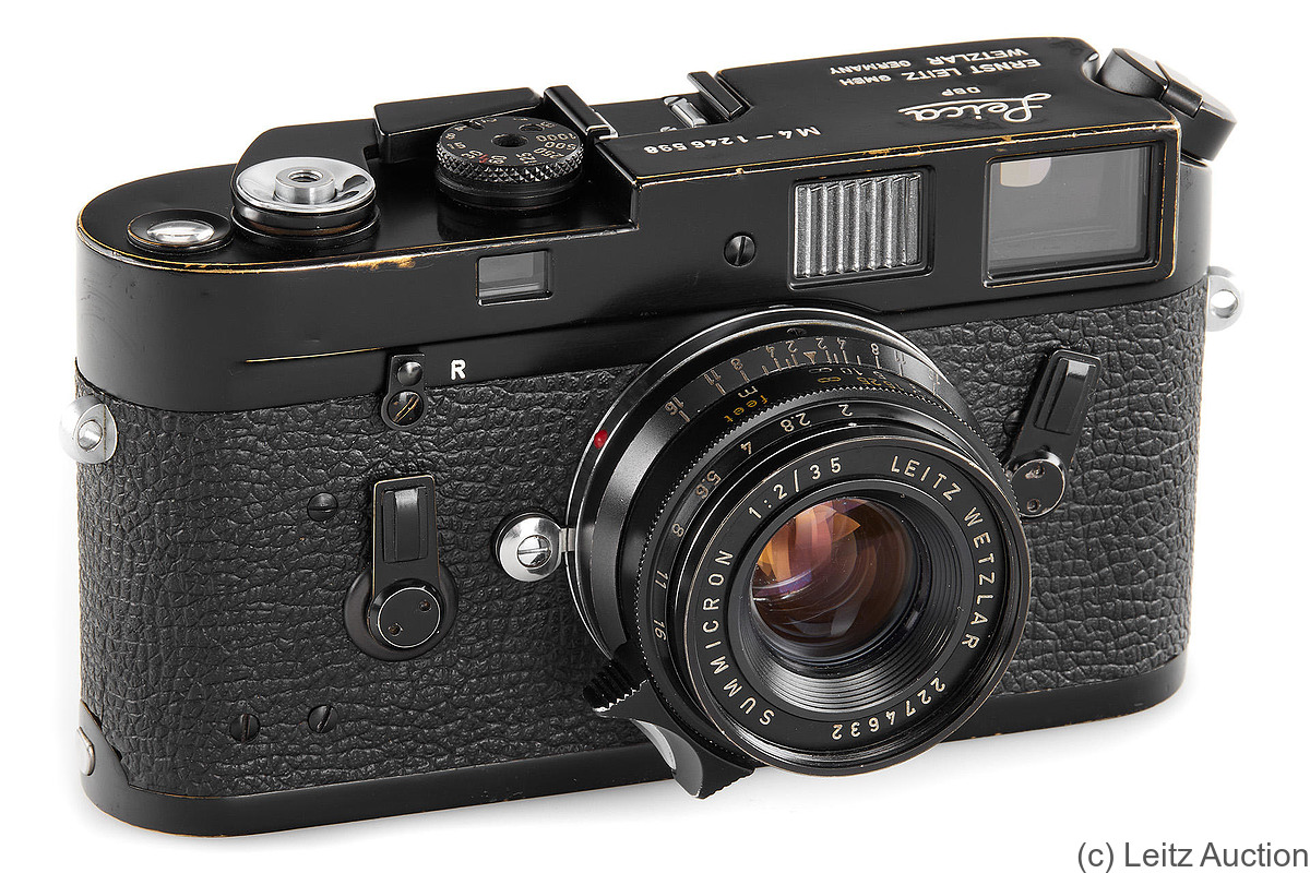 Leitz: Leica M4 black paint camera