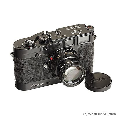 Leitz: Leica MP black camera