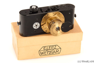 Leitz: Ur-Leica (replica, Arces) camera