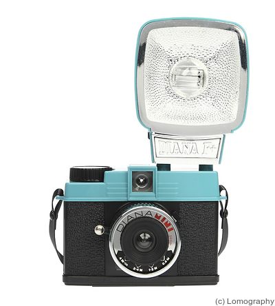 Lomography: Diana Mini camera