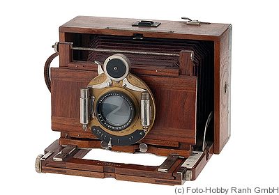 Mackenstein: Folding Camera (bed-type) camera