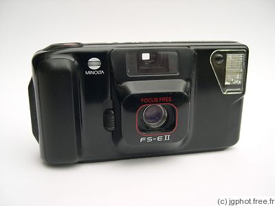 Minolta: Minolta FS-E II camera