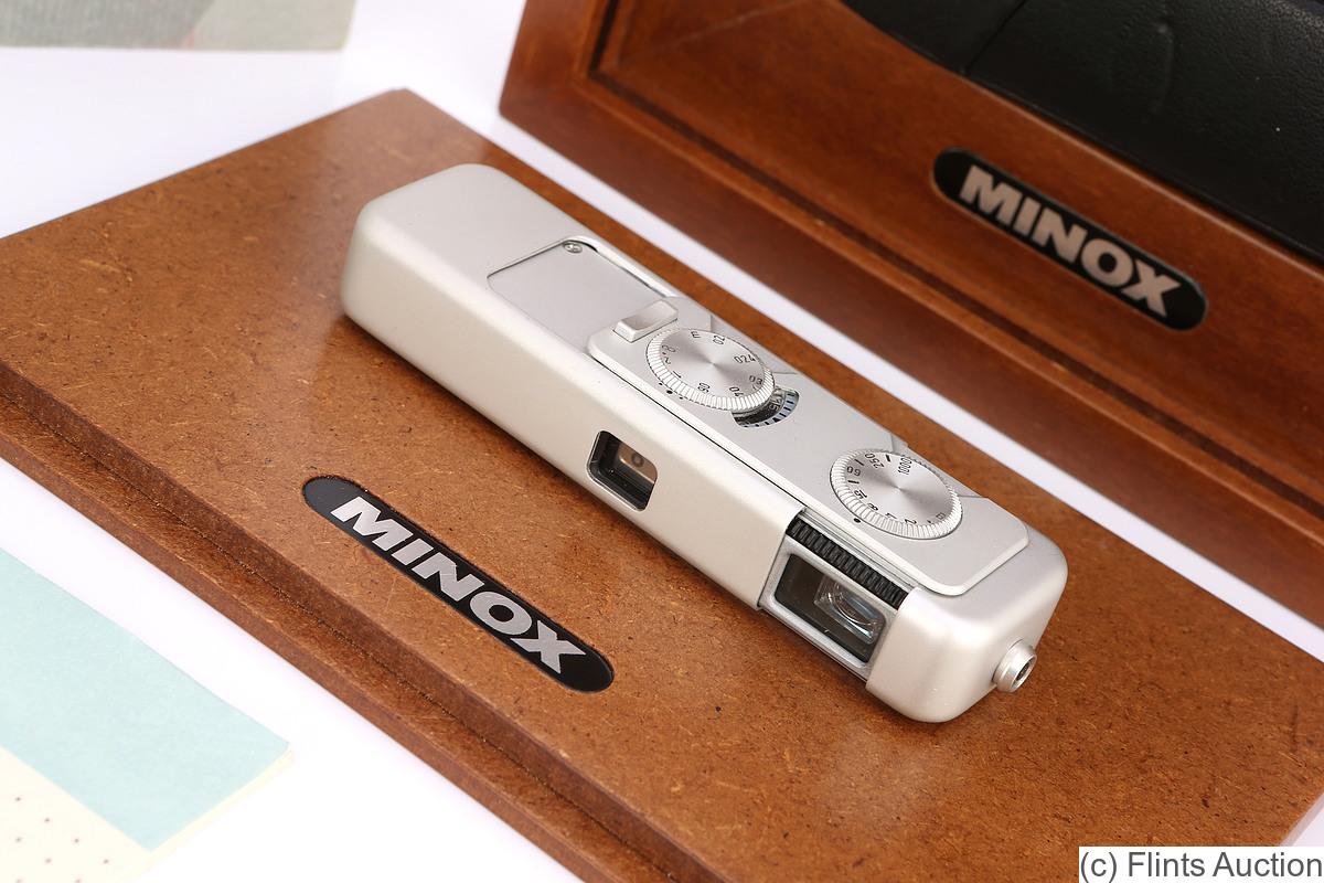 Minox: Minox AX camera