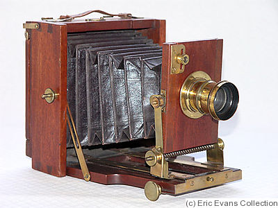 Moore & CO: Field Camera camera