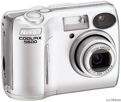 Nikon: Coolpix 5600 camera