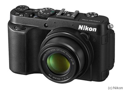 Nikon: Coolpix P7700 camera