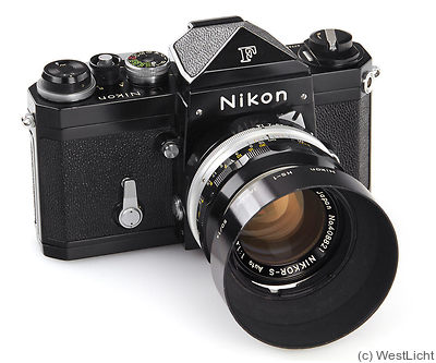 Nikon: Nikon F (eyelevel, black) camera