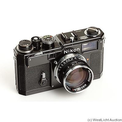 Nikon: Nikon S3 black camera