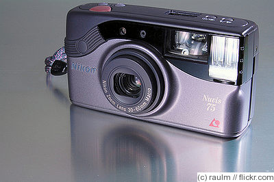Nikon: Nuvis 75 camera