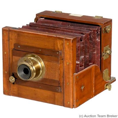 Photographic Artists: Tailboard Camera (4⅓x6¼) camera