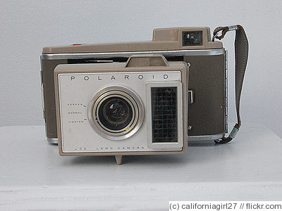 Polaroid: Polaroid J 33 camera